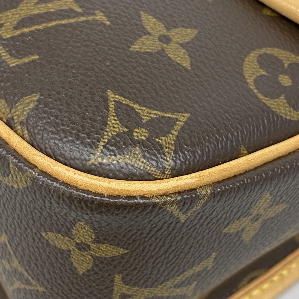 LOUIS VUITTON Brown Monogram Shoulder Bag - Picture 7 of 14